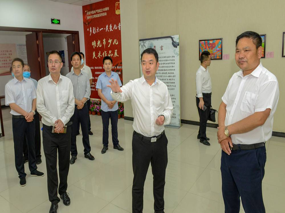 张传宗深入市文化中心调研工作-馆内动态-明光市文化馆